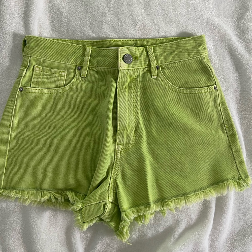 PacSun green jean shorts